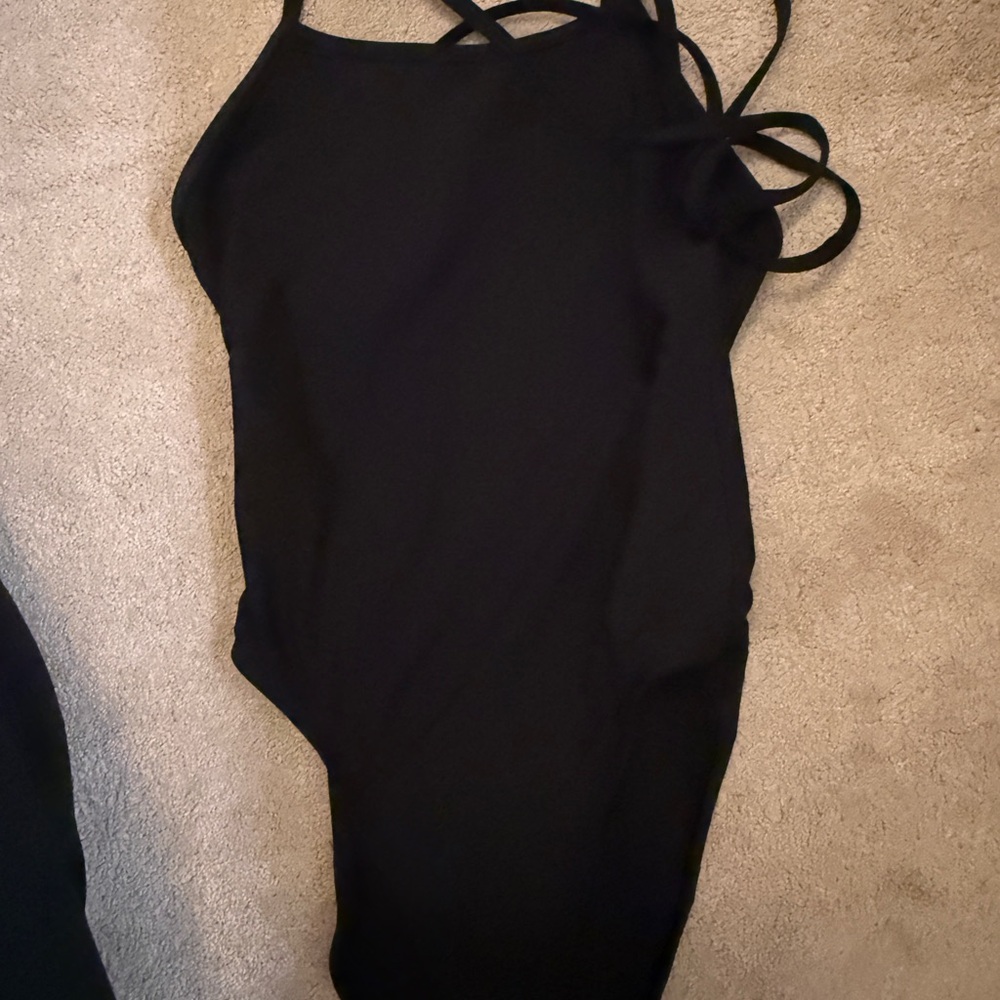 Jackson Jolyn Suit